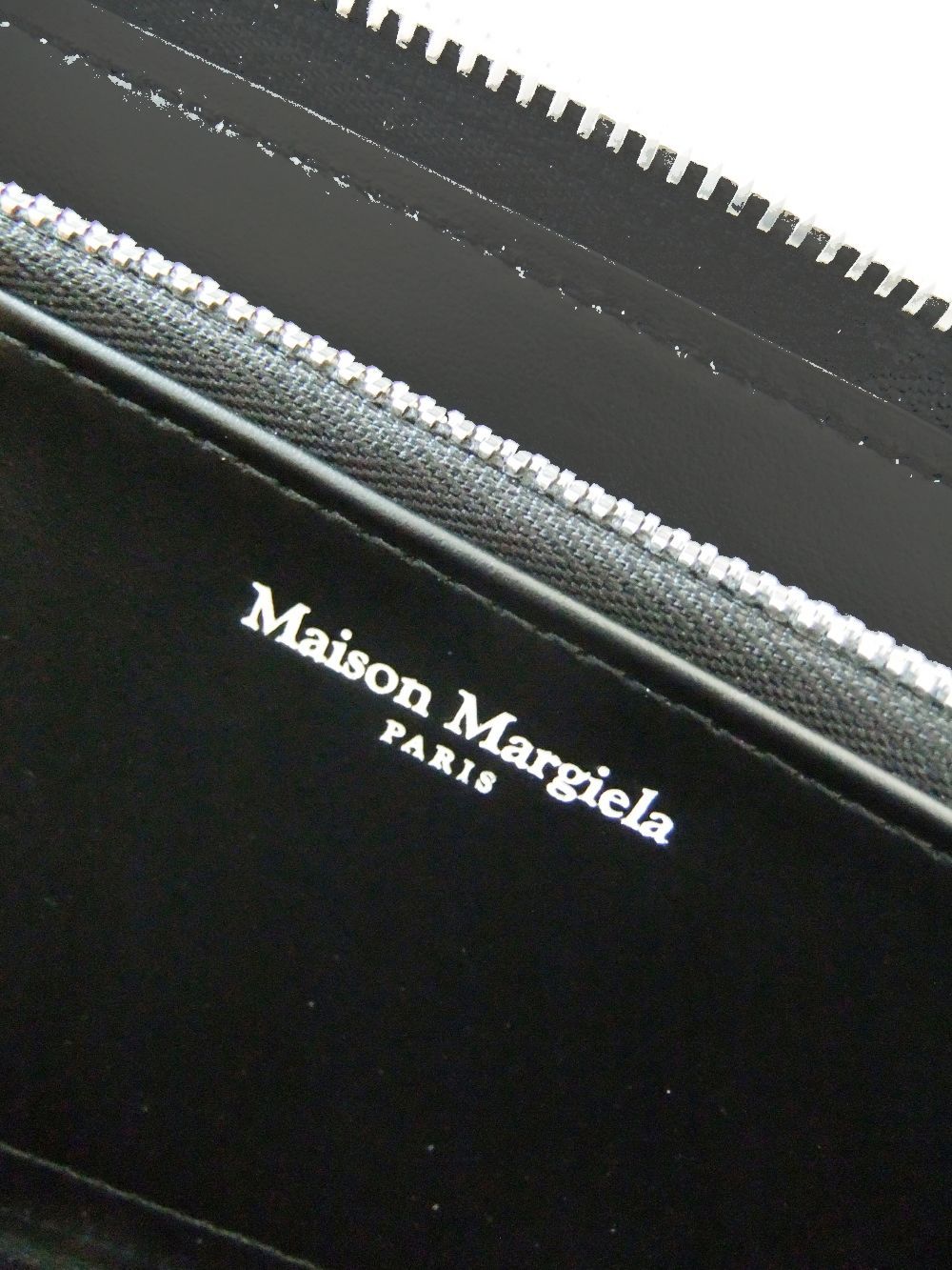 ZIP AROUND WALLET    「グラム スラム」 エンブロイダリー  ウォレット