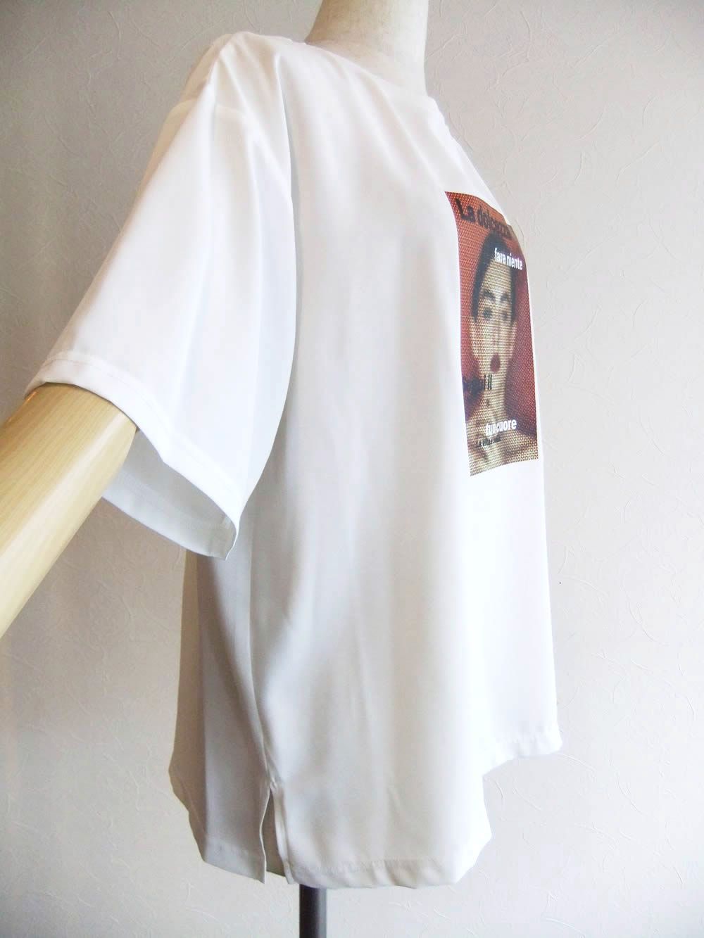 グラフィック プリント Tシャツ (ホワイト)    MMA123TEA