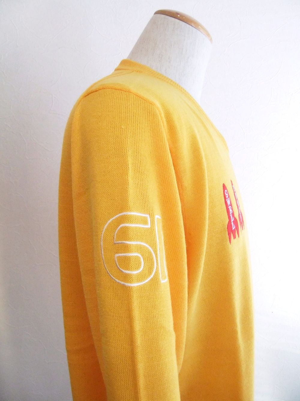 GALAXY  V- NECK   ロゴ入りVネックセーター ( イエロー ) RSM-21271