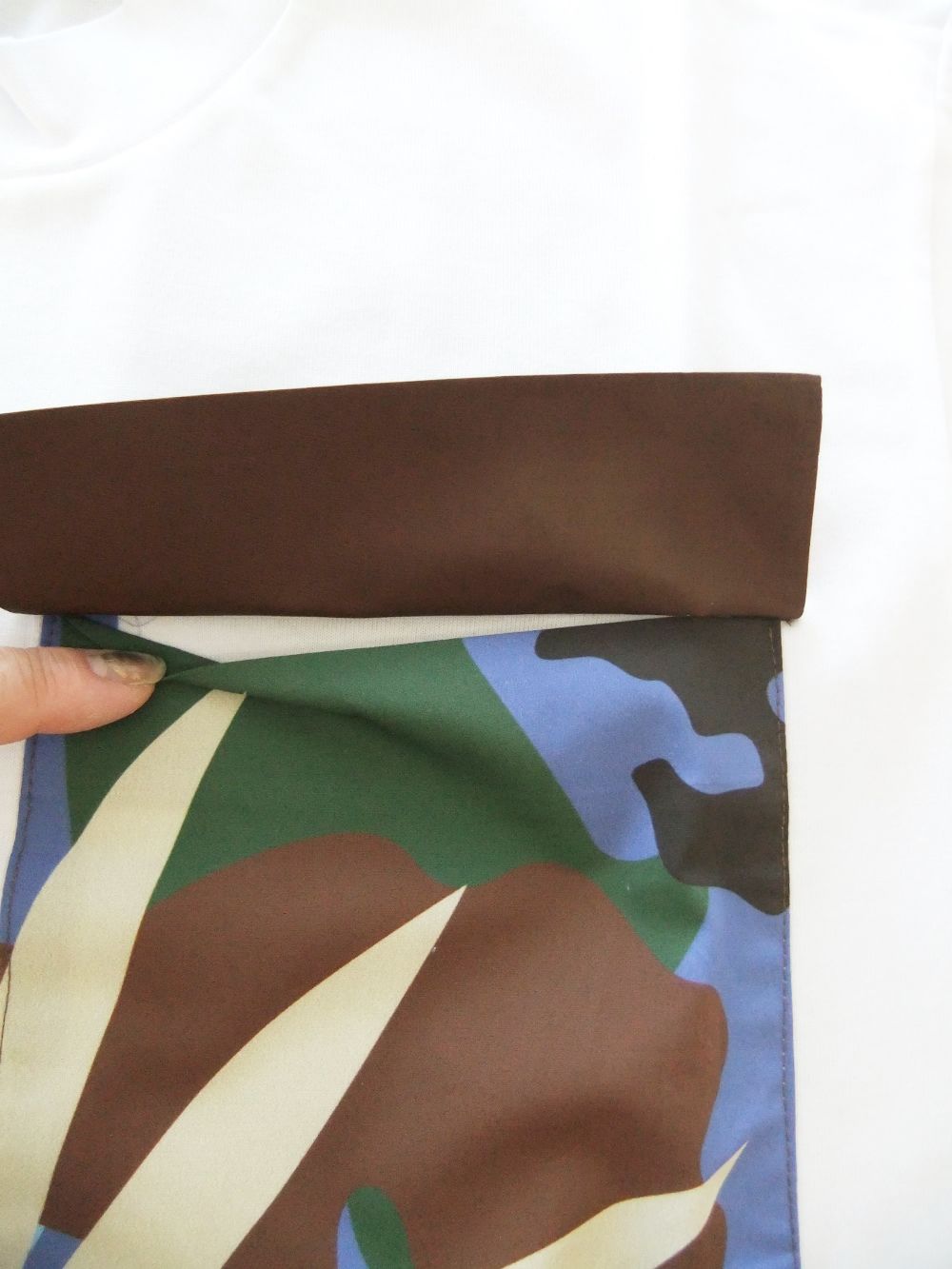 EMI   POCKET モックネック 半袖 Tシャツ