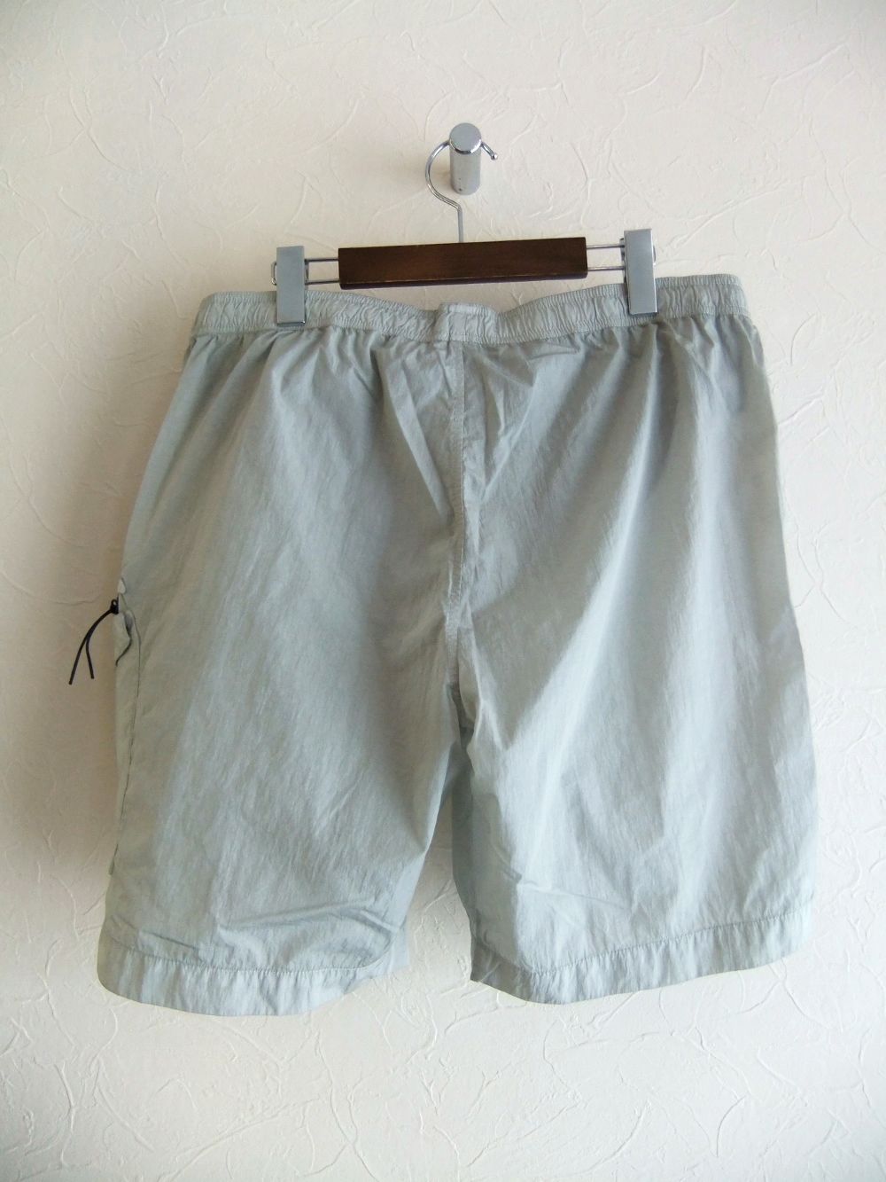 美品　サイズL C.P. COMPANY グレーショートパンツ C.P. Company グレー ショートパンツ - メルカリ