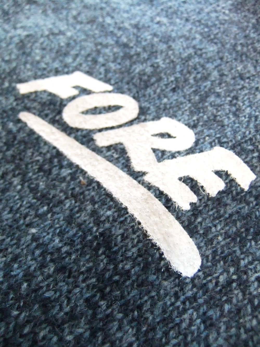 VIENNA CREW NECK   ロゴ入りクルーネックセーター  RSM-20274