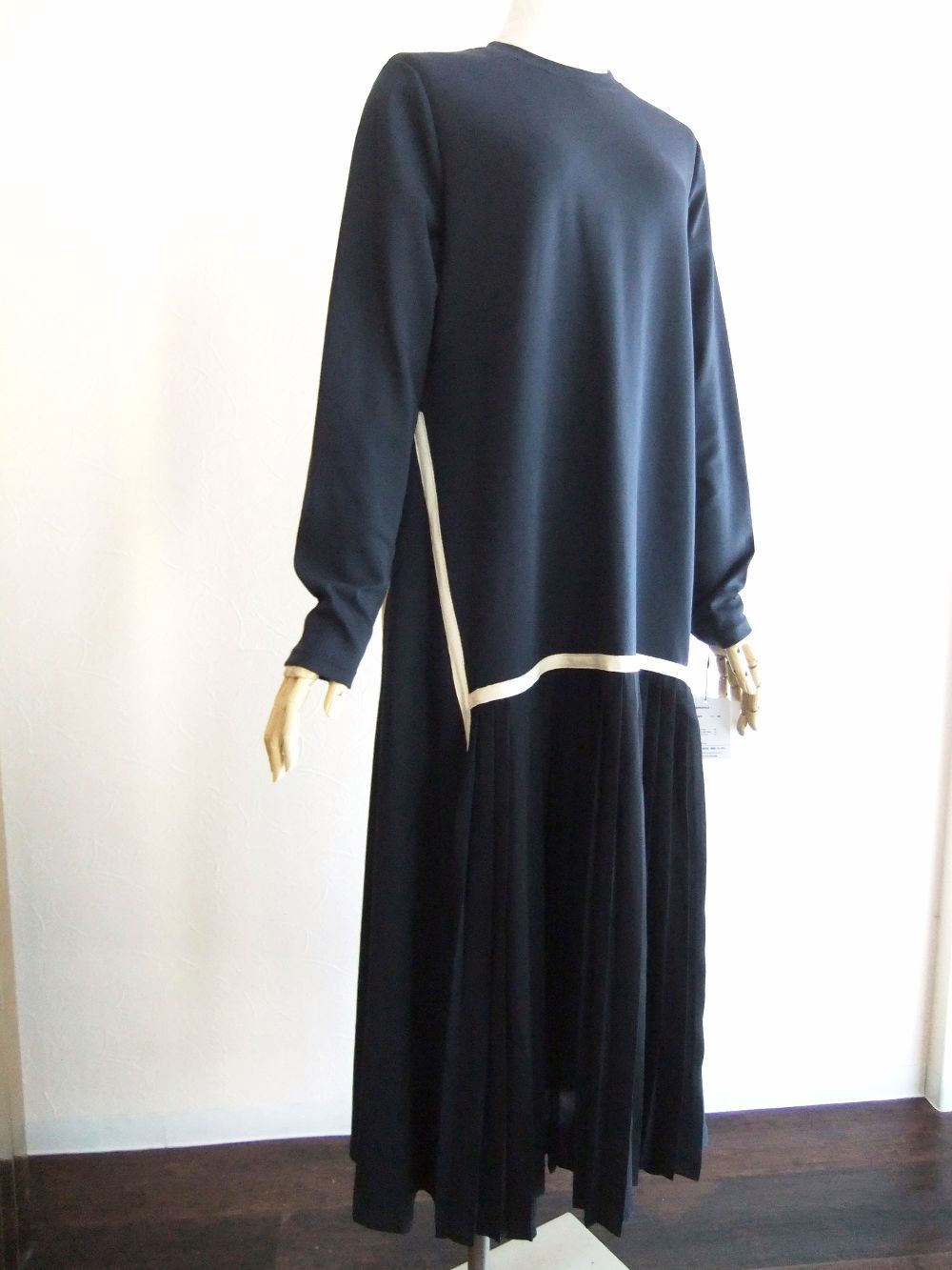 クラッシーソース プリーツ ワンピース     MM2423