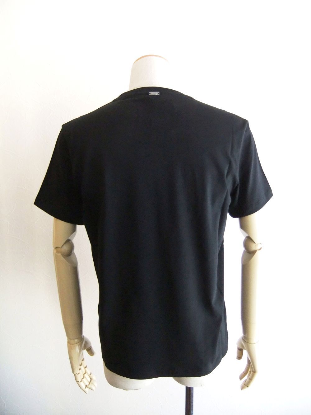 HERNO COTTON JERSEY T-SHIRT  (ブラック)  ロゴ クルーネックTシャツ