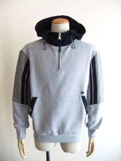 PEKKO  HARF ZIP フーディ