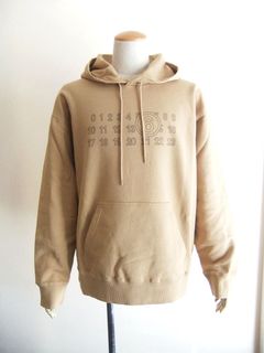 《MM➅》 Maison Margiela  (ベージュ)  ロゴ プルオーバー パーカー
