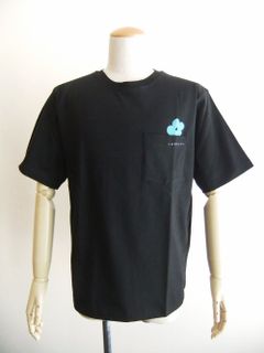 No Rain No Flower  ポケット付き クルーネック Tシャツ (ブラック)