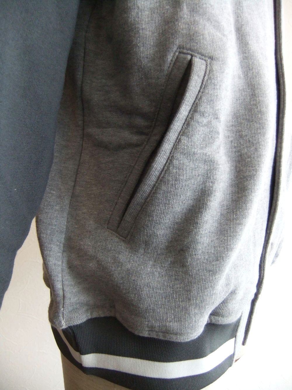 STADIUM HOODIE  ロゴ入りフーディ スタジアムジャンパー   RSM-24237