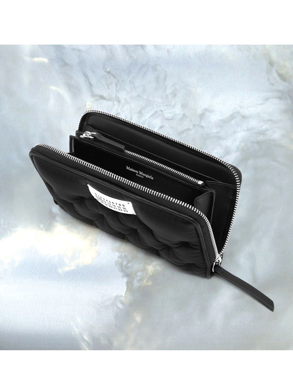 ZIP AROUND WALLET    「グラム スラム」 エンブロイダリー  ウォレット