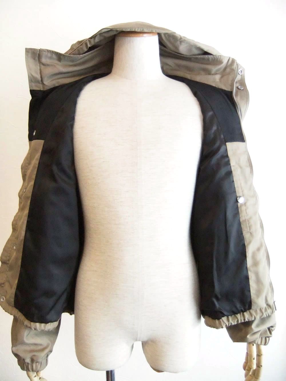 ナイロン ウィンド ブレーカー