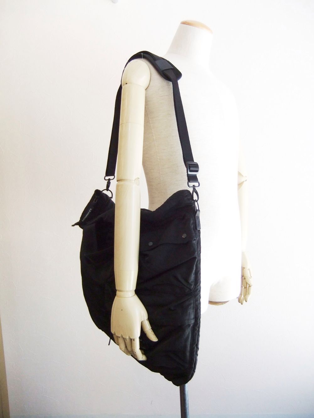 C.P. COMPANY - NYLON B LENS TOTE BACK ナイロン トートバッグ