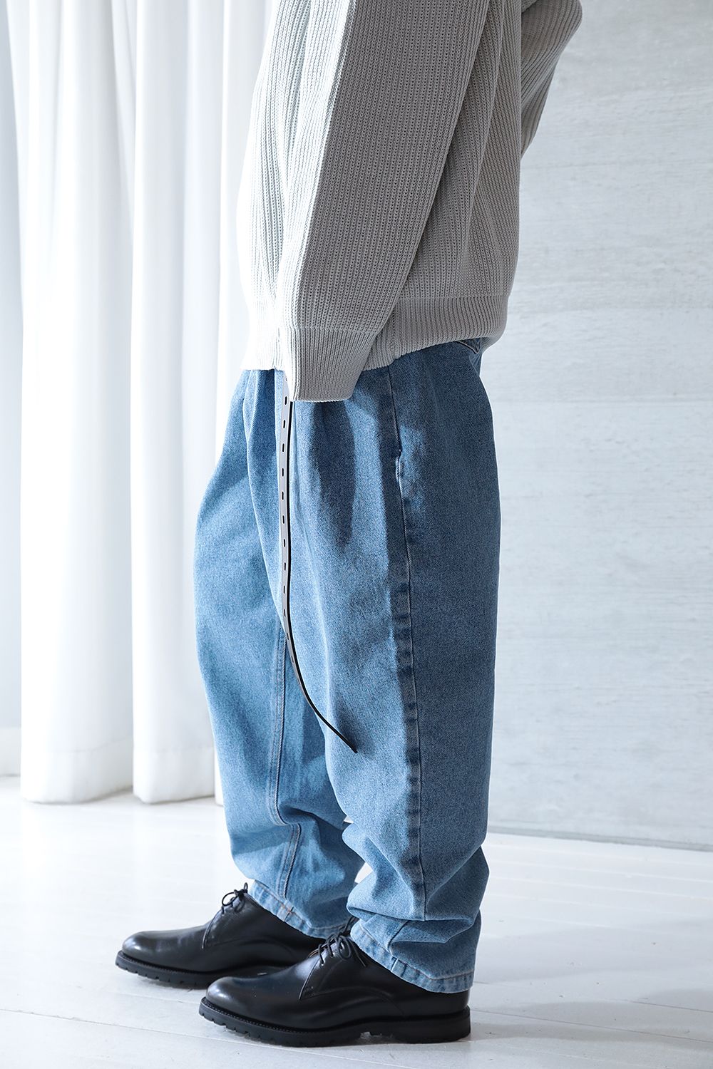 19AW HED MAYNER WHITE PLEATED JEANS
