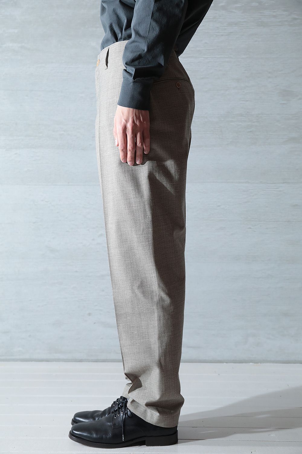 LEMAIRE - 【ラスト1点】TAPERED PANTS(BEIGE/GREY) | Acacia ONLINESTORE