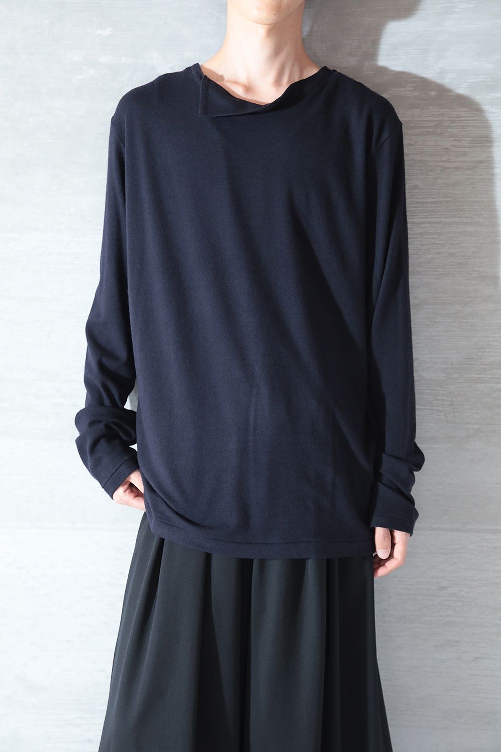 yohji yamamoto - 【ラスト1点/yohji yamamoto】重ね衿丸首長袖(NAVY