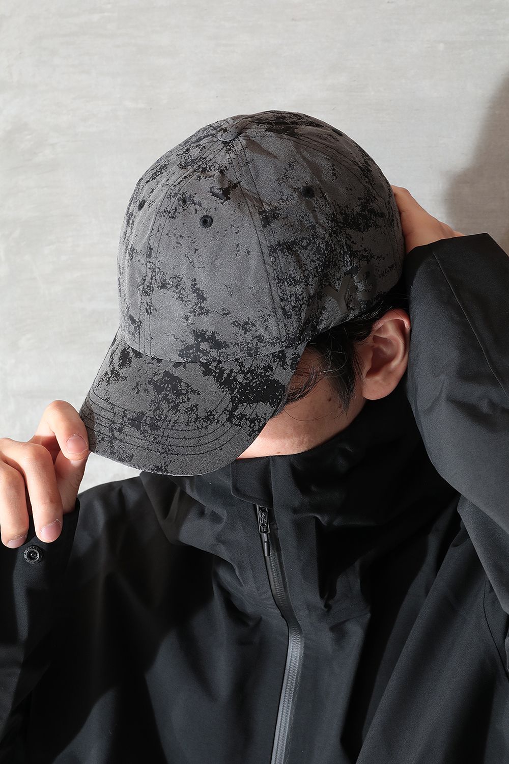 y3 reflective cap