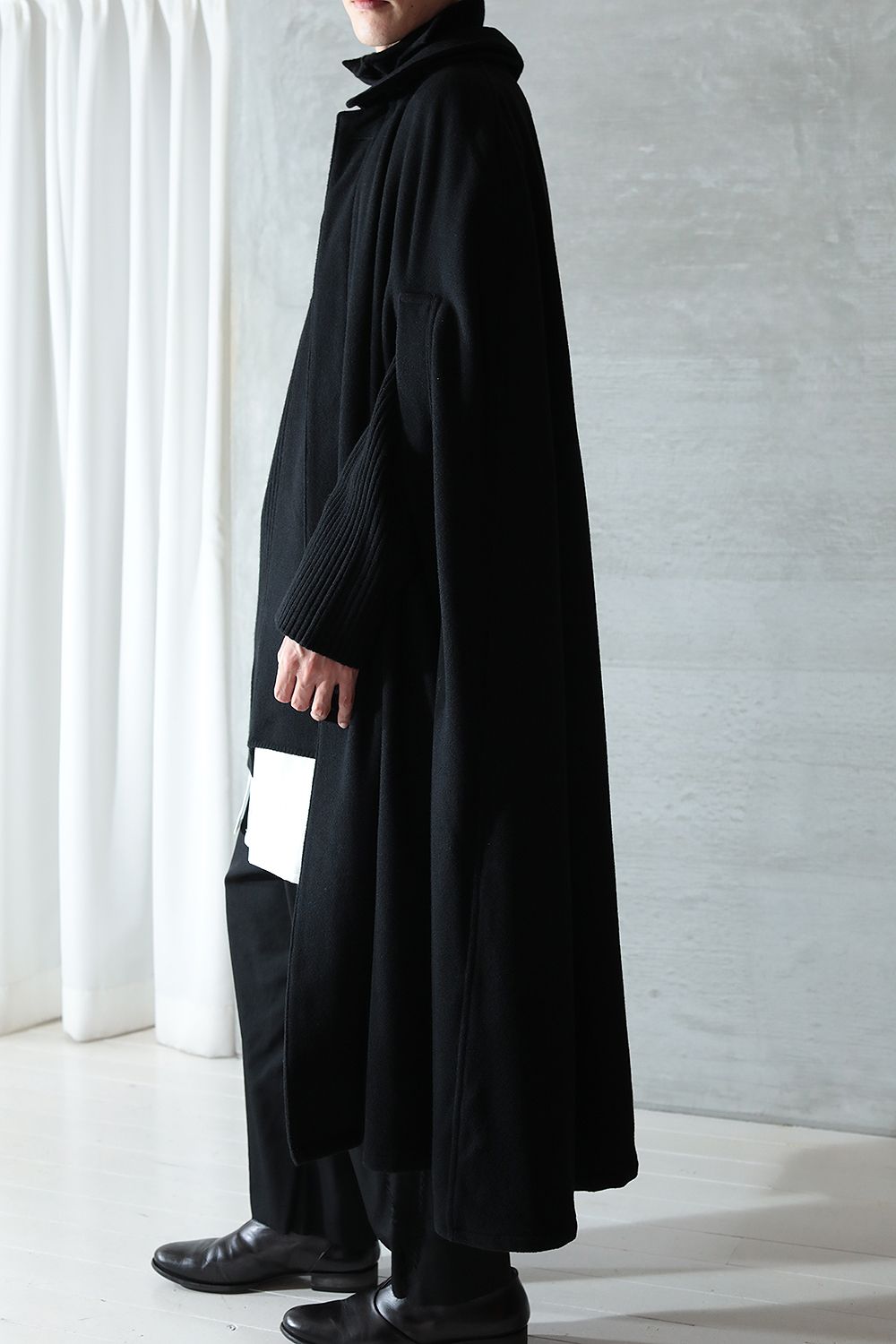 33 割引l ご予約品 Leonard レオナール マント 羽織り 黒 美品 ポンチョ ジャケット アウターl News Bydoor Com