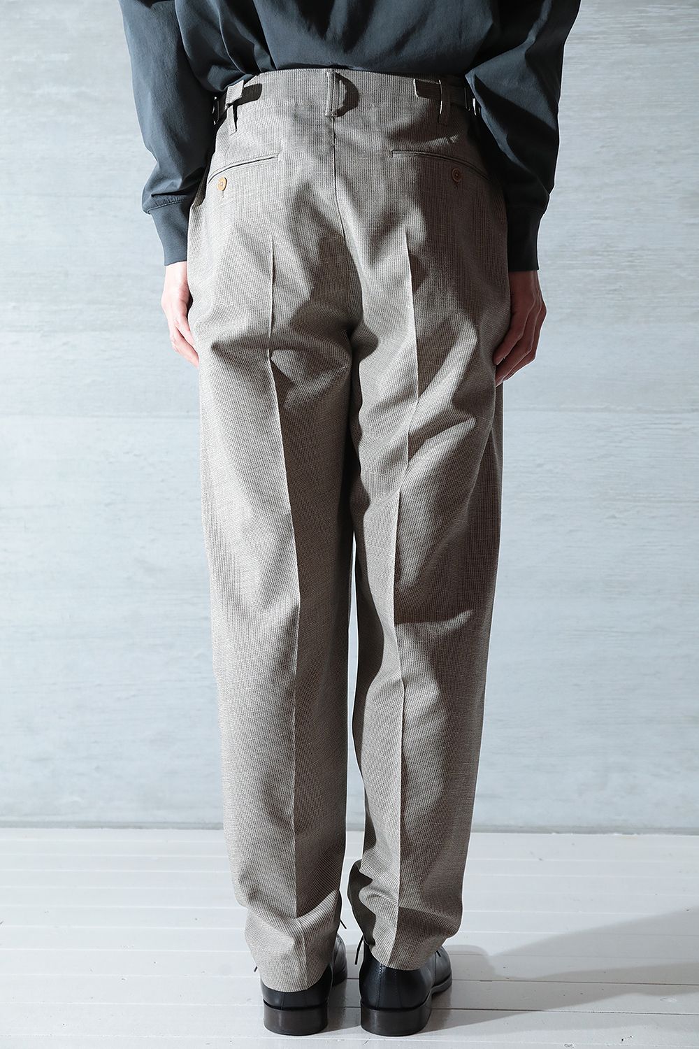 LEMAIRE - 【ラスト1点】TAPERED PANTS(BEIGE/GREY) | Acacia ONLINESTORE