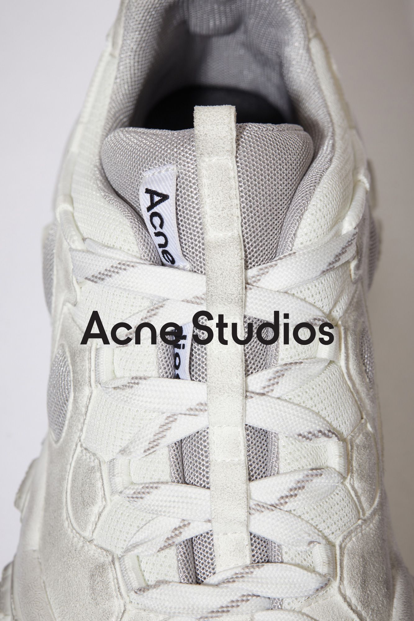 acne studiosのスニーカー-