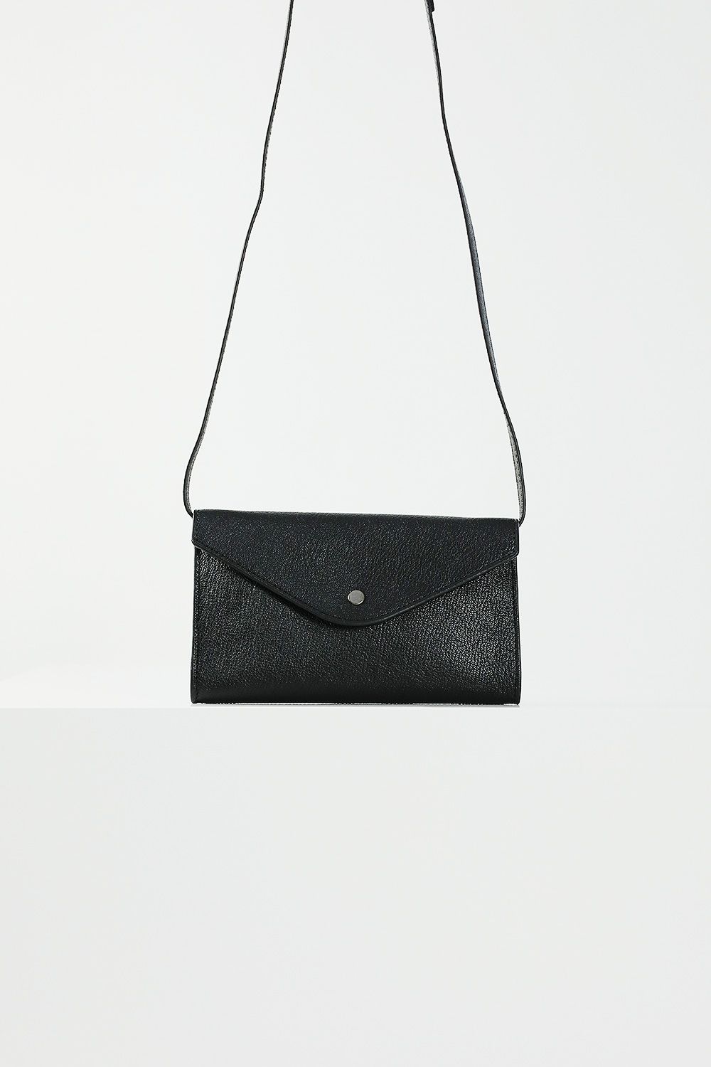 LEMAIRE - 【23AW】ENVELOPPE CONTINENTAL WALLET WITH STRAP(BLACK