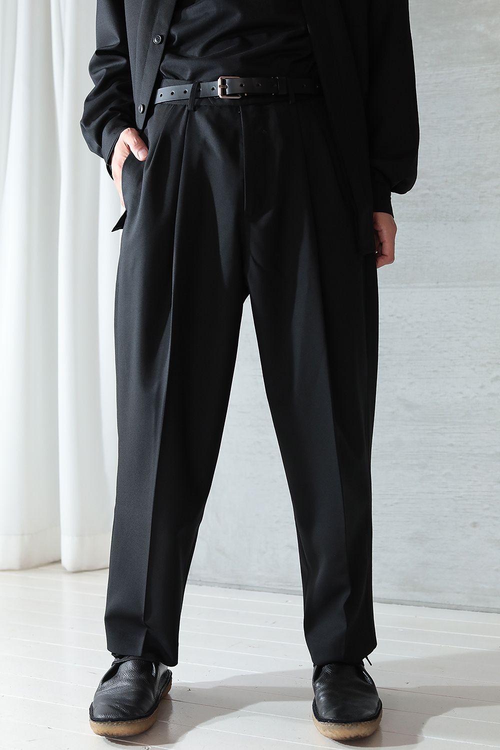 lownn DOUBLE PLEATED TROUSERS(BLACK) - スラックス