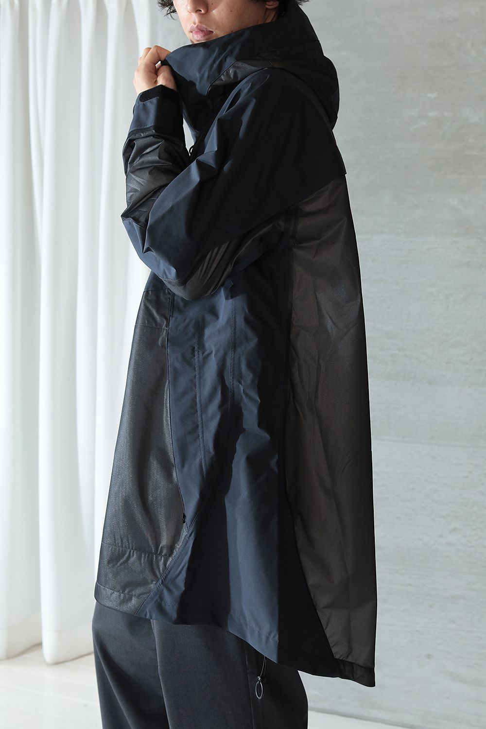 M CH1 TERREX PARKA(NIGHT GREY) - S