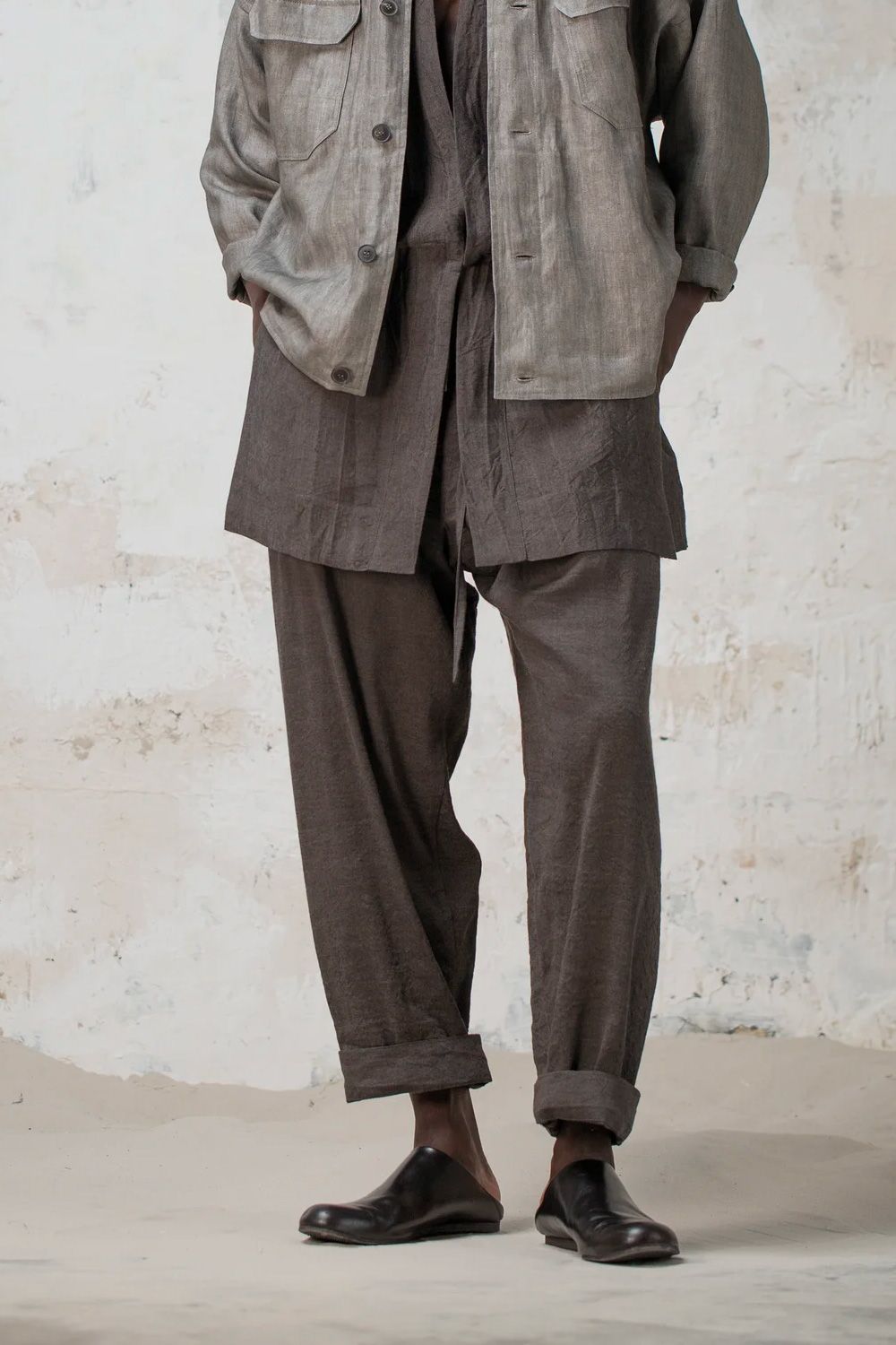 JAN-JAN VAN ESSCHE - 【ラスト1点】TROUSERS#68(LEAD LINEN) | Acacia ONLINESTORE