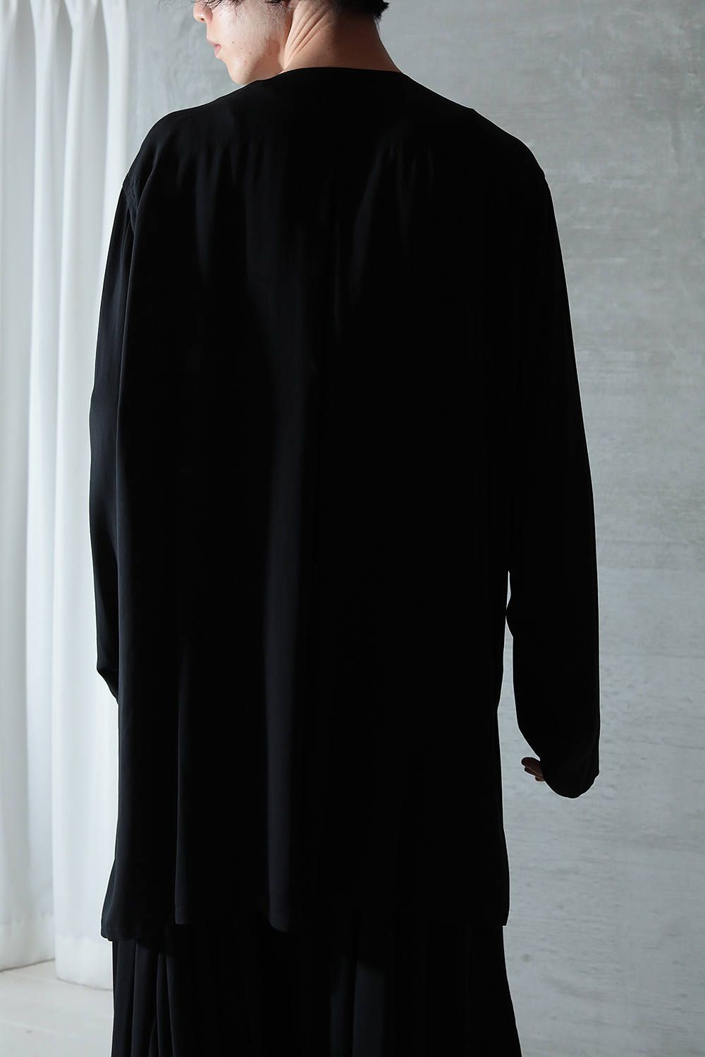 yohji yamamoto - 【yohji yamamoto】G-左二重ノーカラーシャツ(BLACK