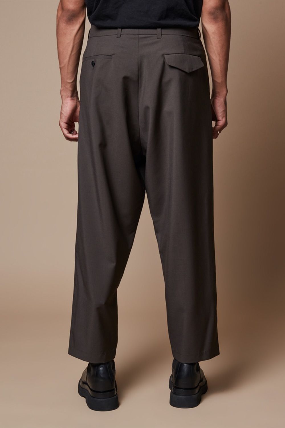 2024新作モデル lownn/w pleated 2タックパンツ trousers wide 