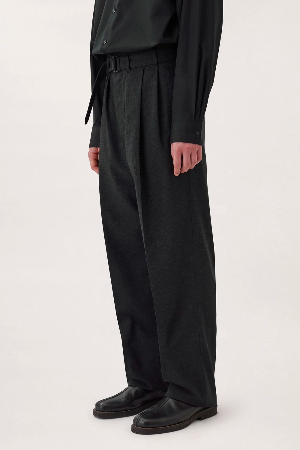 LEMAIRE 22AW LOOSE PLEATED PANTS 48 - 通販 - gofukuyasan.com