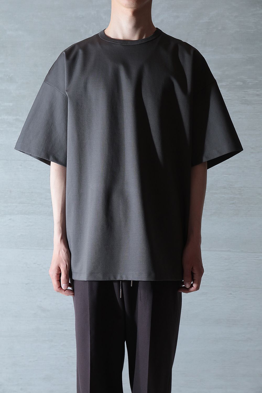 THE RERACS - 【ラスト1点】THE SUPER OVER SIZE T-SHIRT(GUNMETAL