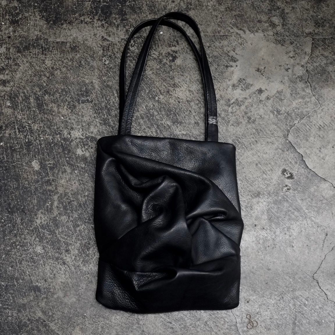 【お取り寄せ注文可能】Distorted Painting Tote Bag