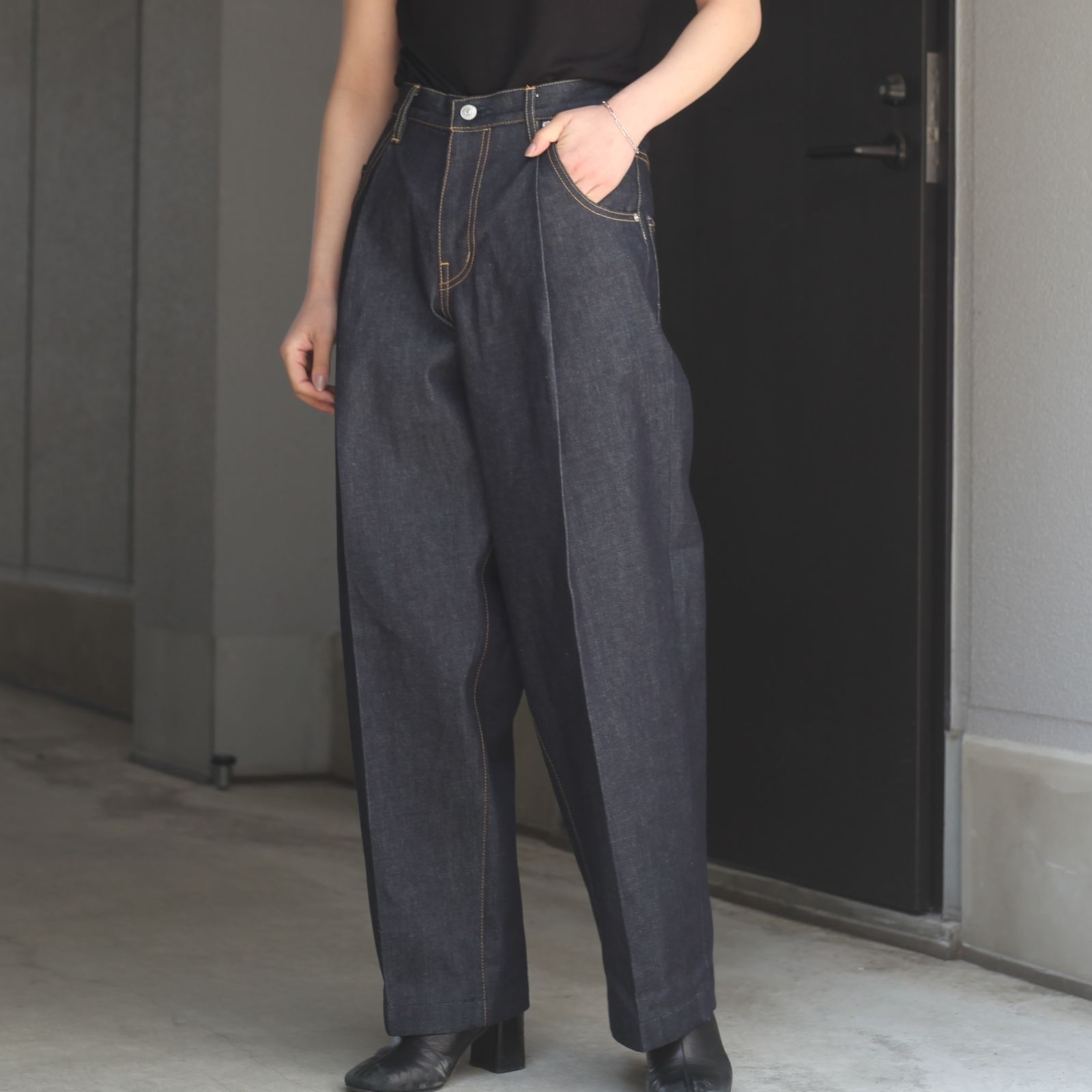 NEONSIGN Wide Denim Slacks(INDIGO RIGID)サイズ46