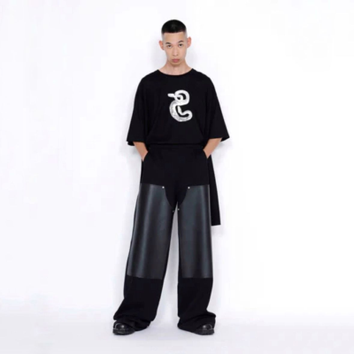 【残り一点】Sweat Wide Pants with Leather Patch