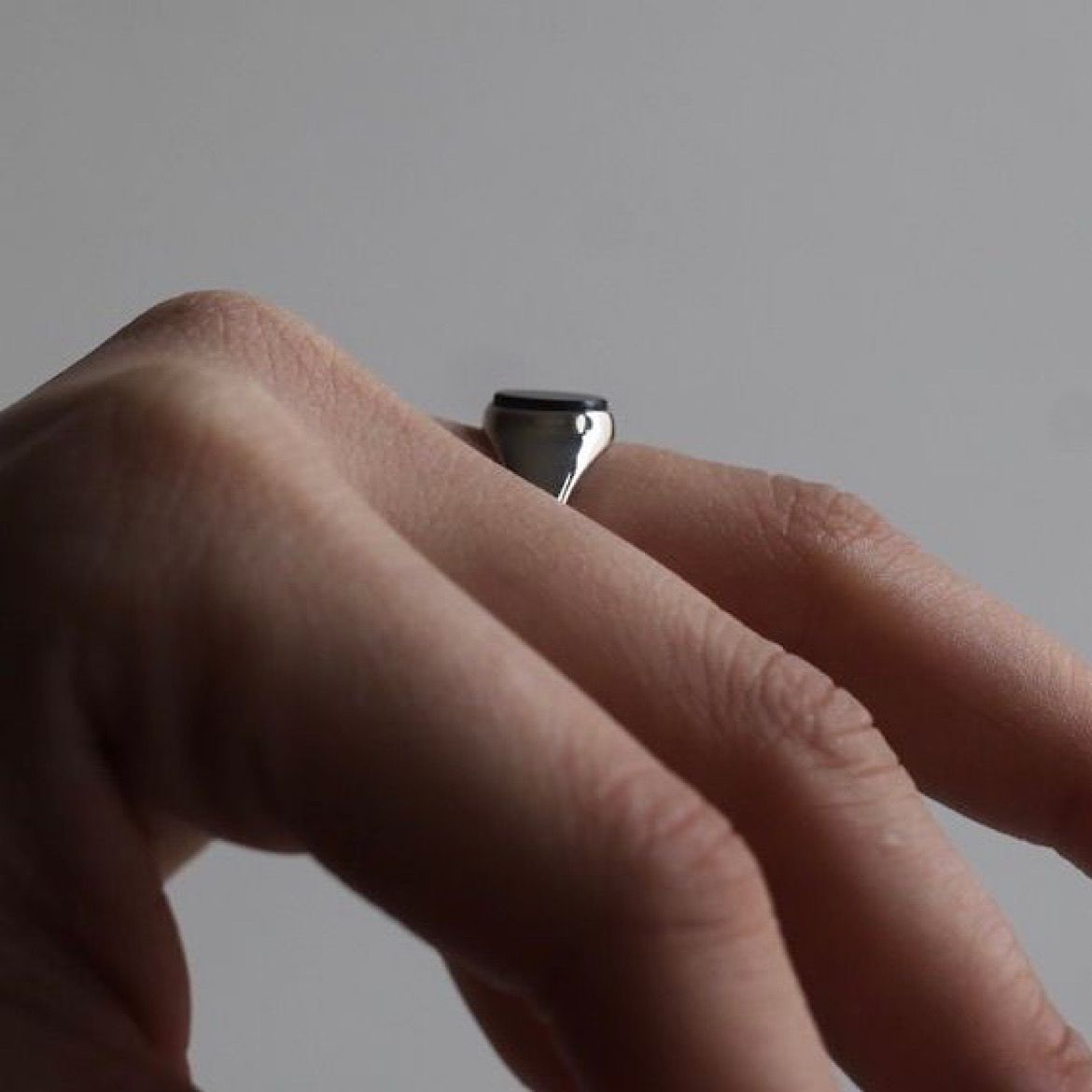 【残り一点】Signet Oval Ring S(ONYX)