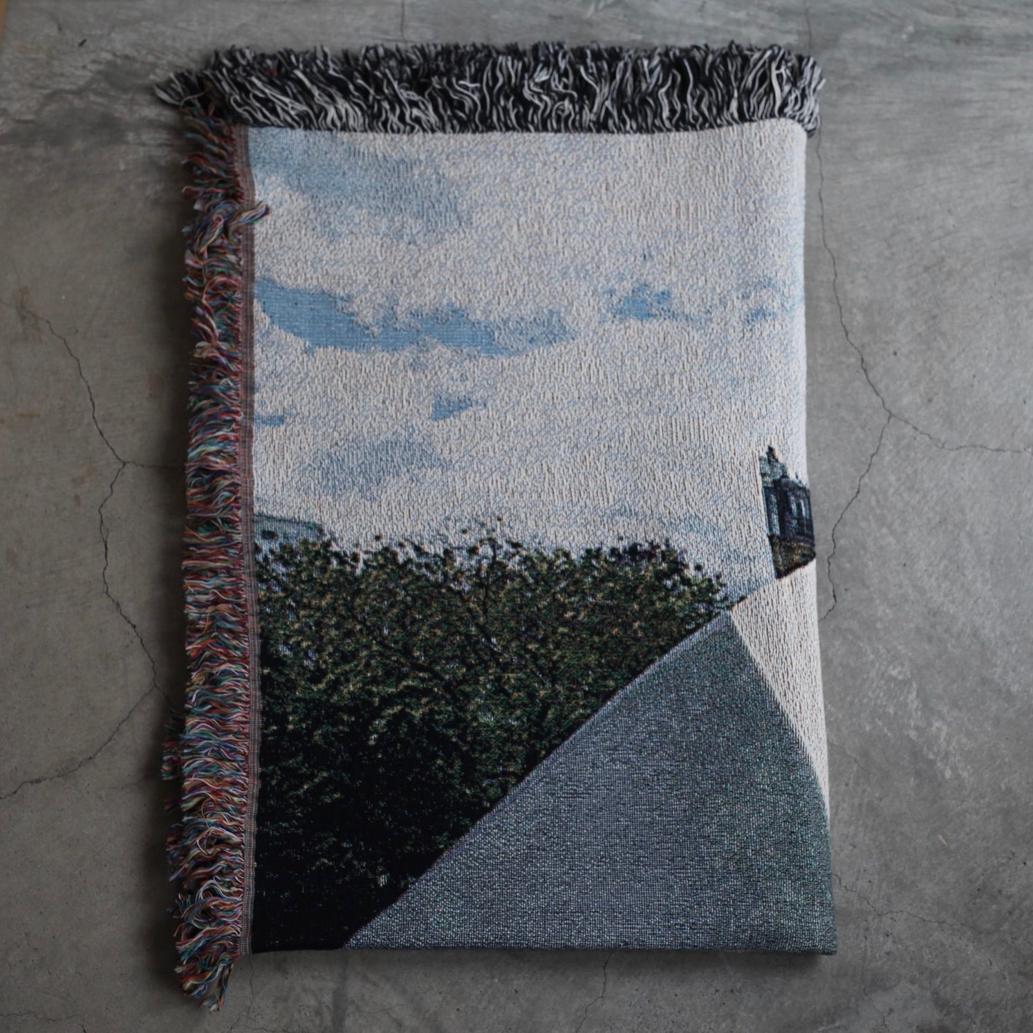 【残り一点】Niemeyer White Dome Blanket