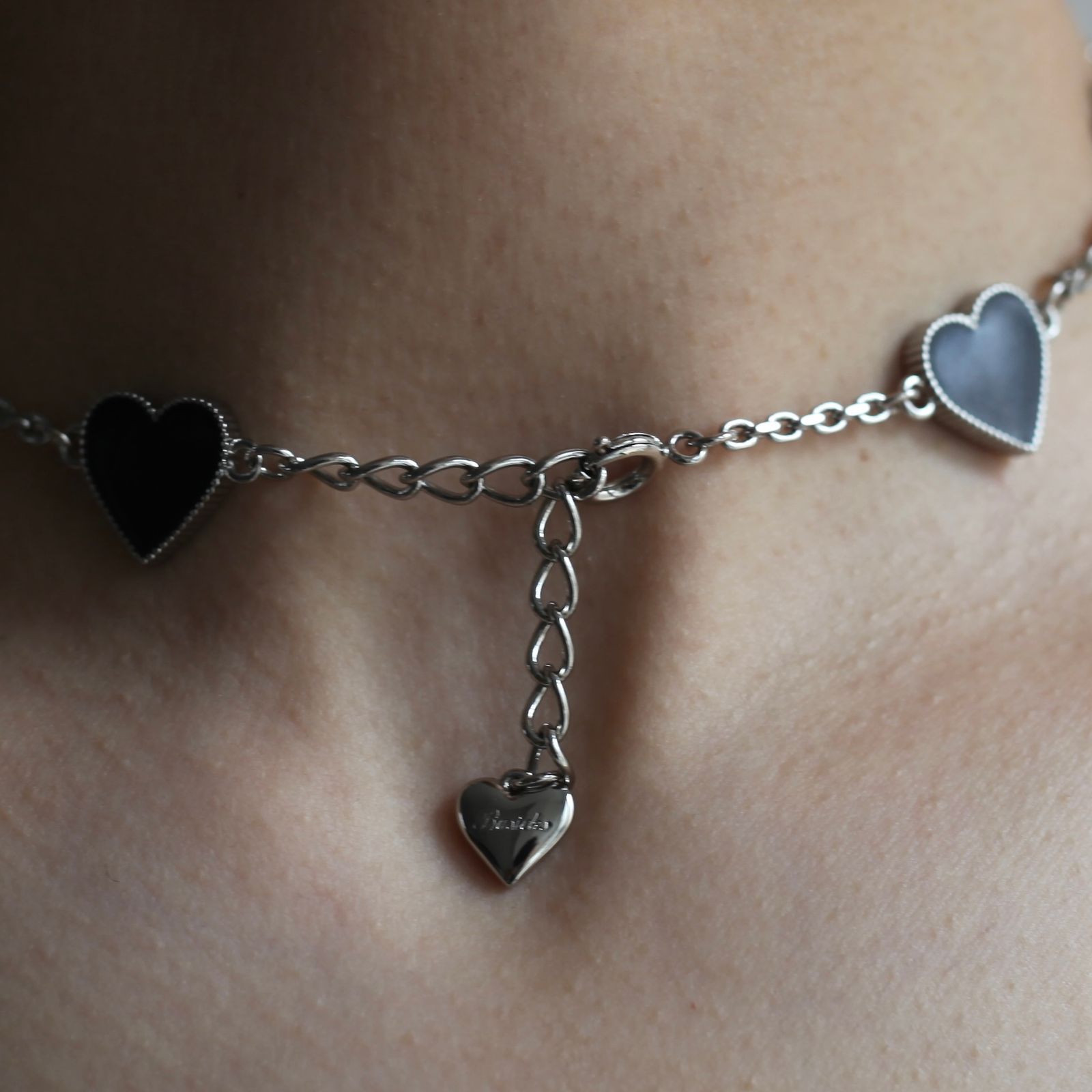 【残りわずか】Chain Heart Necklace(BLACK)