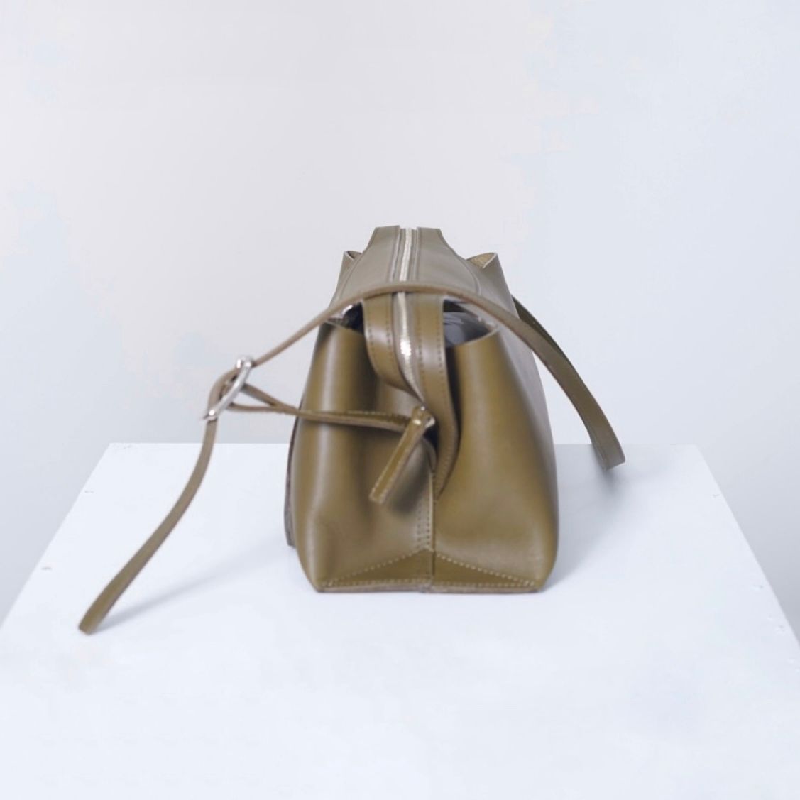 MARROW「One Handle」black. | gouter le cabinet