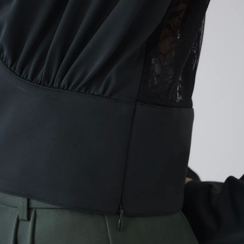 【残り一点】Hidden Detail Drape Tops