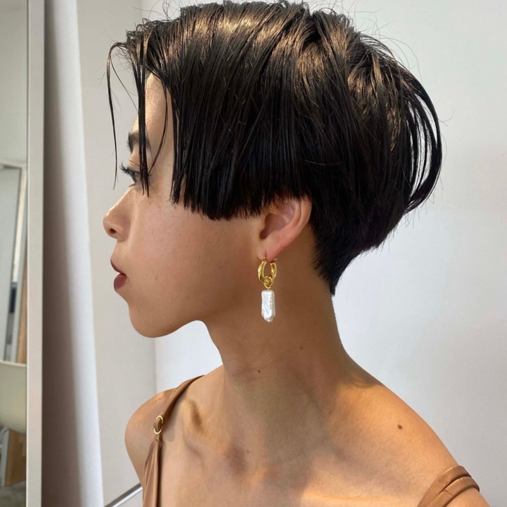 【お取り寄せ注文可能】Twist Hoop Square Pearl Earrings(両耳用）