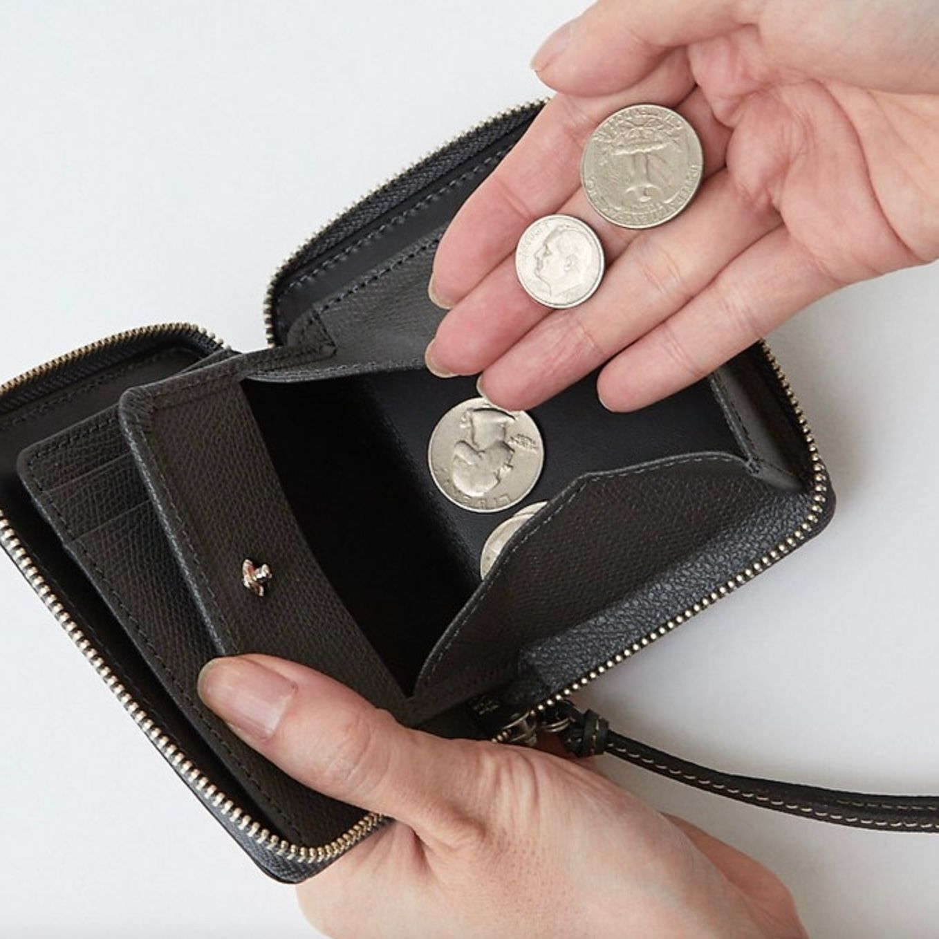 【残り一点】Round Zip Purse(DEG/VAL)