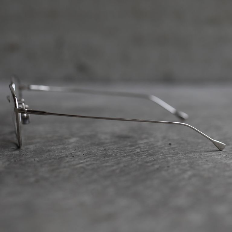 レンズ : DUMMY LENS