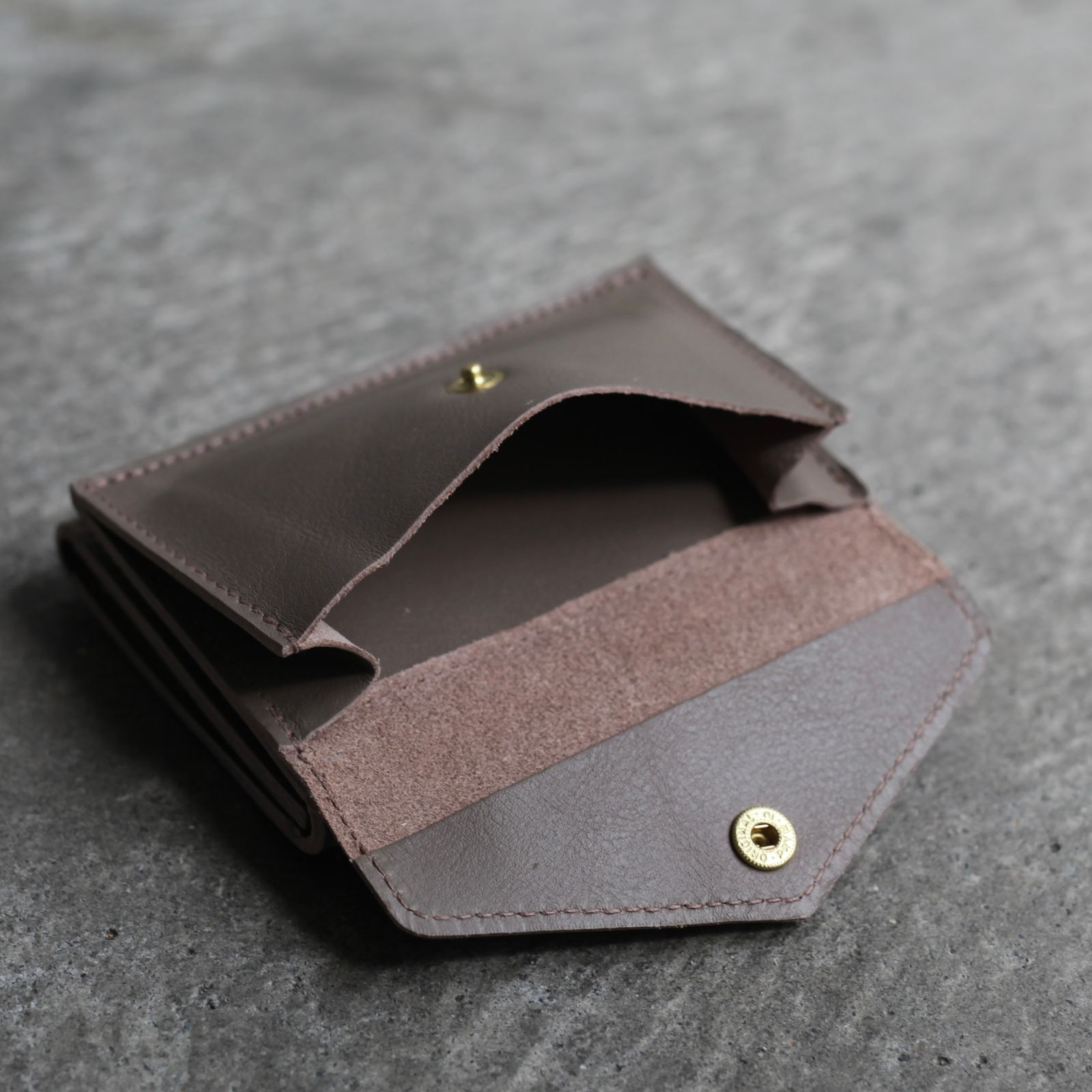 【残り一点】トリフォルドウォレット