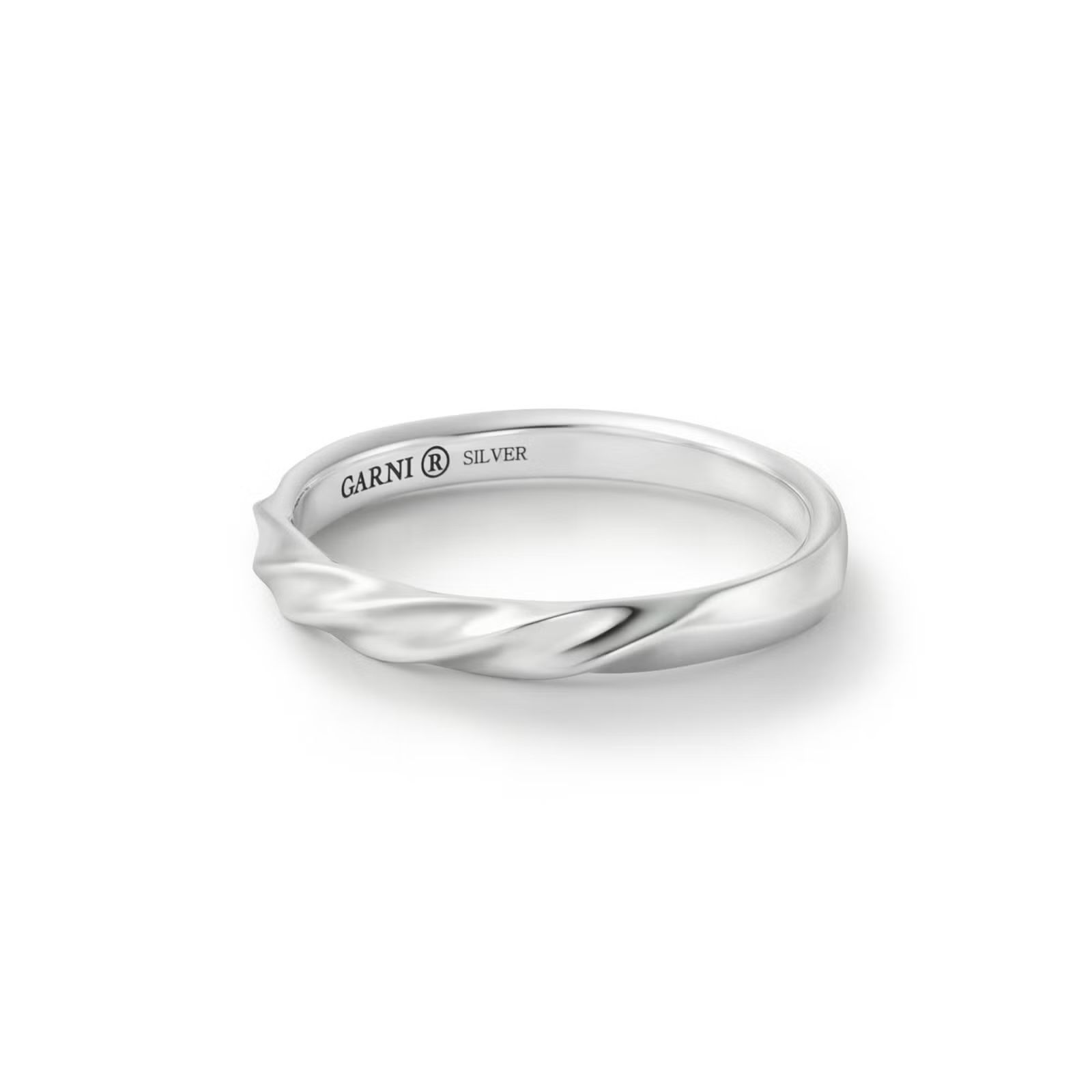 【お取り寄せ注文可能】Half Twist Ring M