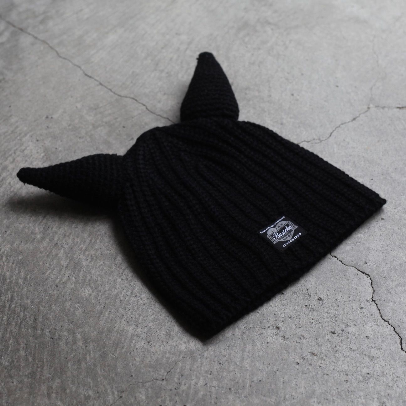 【残りわずか】Devil Beanie