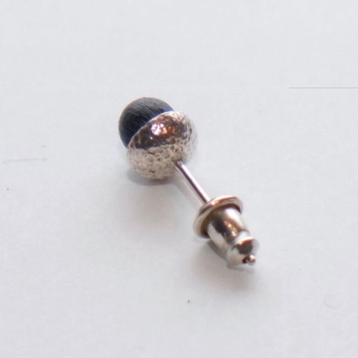 【お取り寄せ注文可能】Round Earring
