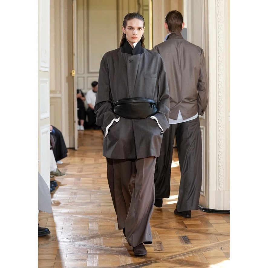 【残り一点】Extra Fine Wool Oversized Single Breast Long Jacket