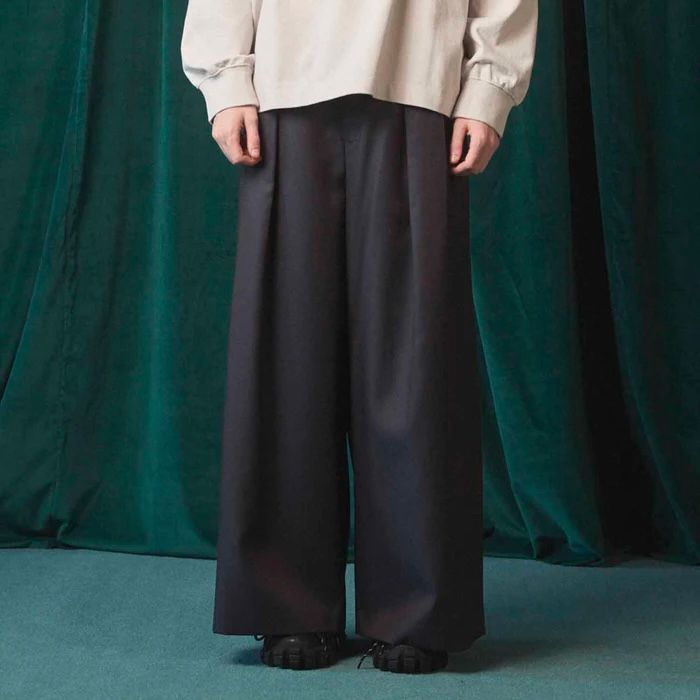 【残り一点】72/2 4Colors Chambray Wool Baggy Wide Pants