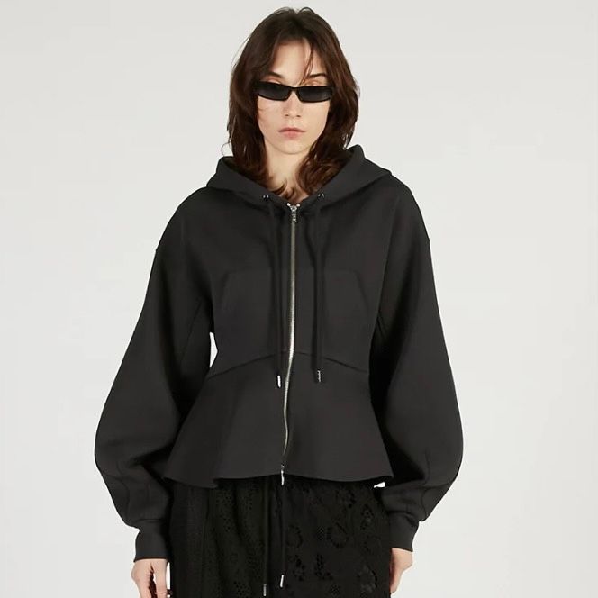 【残り一点】ペプラムフーディパーカー