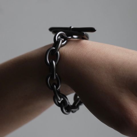 【残りわずか】Heart Bracelet_Medium Link(BLACK)
