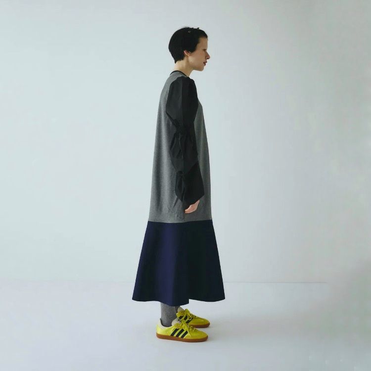 【残り一点】Shirred Balloon Sleeves Dress